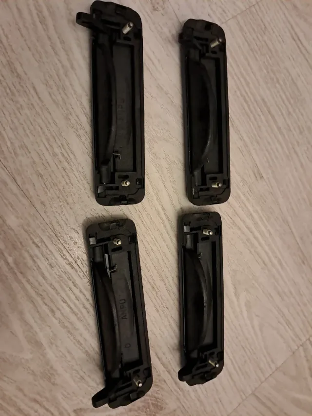 TALBOT HORIZON, 150, SOLARA. LOTE DE MANETAS.