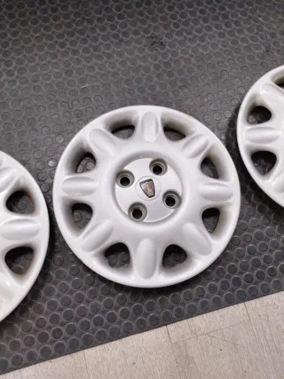 Juego 4 Tapacubos Rover 600 15