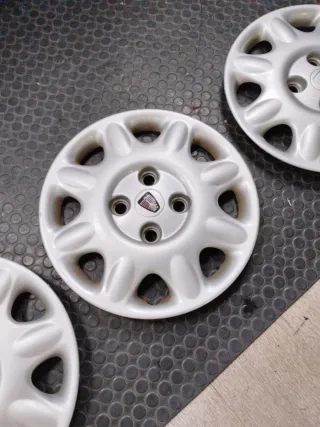 Juego 4 Tapacubos Rover 600 15