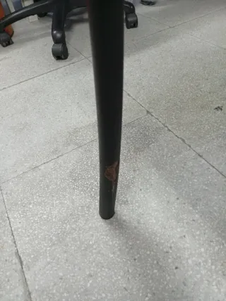 Mesa de comedor Ikea madera y metal 130x75