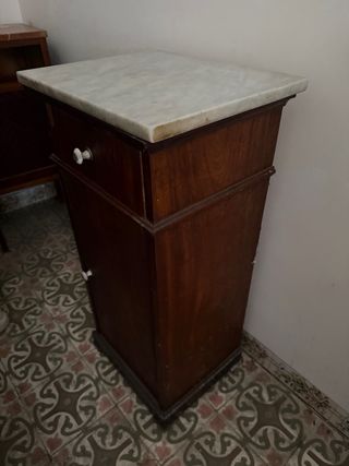 Cama antigua madera maciza cabecero tallado