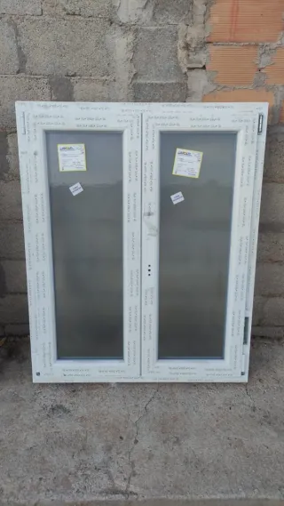 Ventana Rehau 105x128