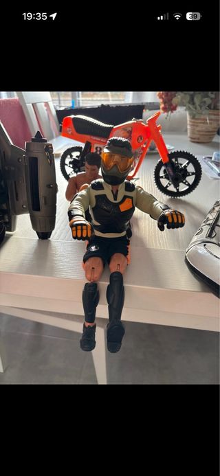 Lote 5 figuras Action Man y accesorios