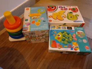 Lote Juguetes Infantiles: Encajables y Puzzles