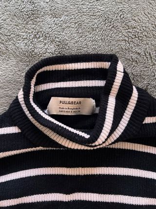 Jersey de cuello alto a rayas