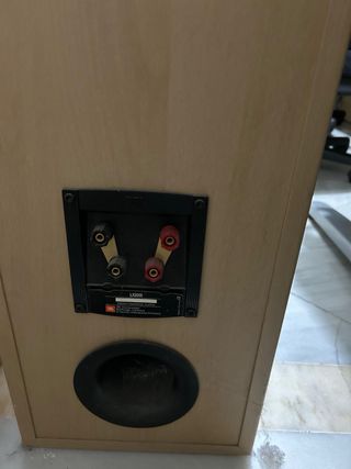 Altavoces JBL Grandes Madera