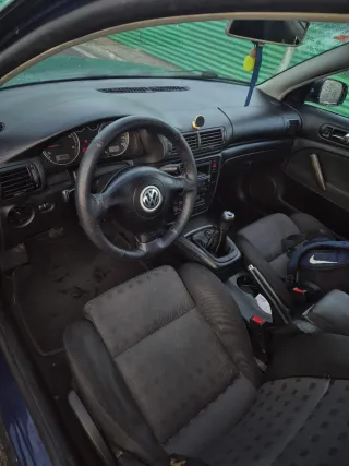 Volkswagen Passat 2003