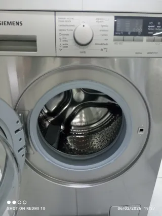 LAVADORA SIEMENS iQdrive 8kg