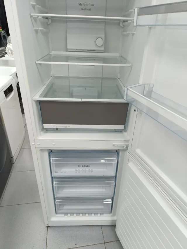 Nevera Bosch 1.85m x 60cm