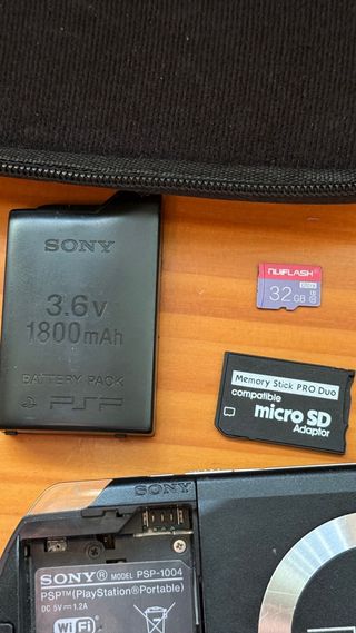 PSP 1004 Nero + Accessori