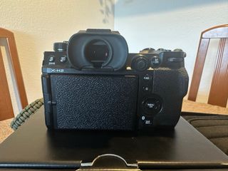 Fujifilm X-H2 Cámara + Accesorios