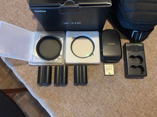 Fujifilm X-H2 Cámara + Accesorios