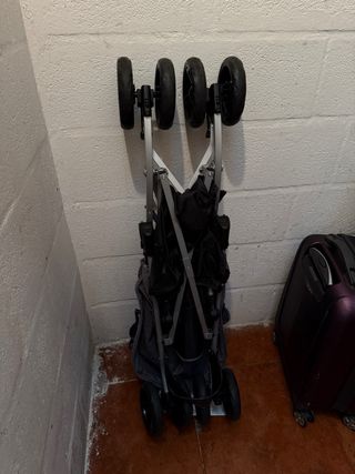 Silla ligera bastones ZY Safe