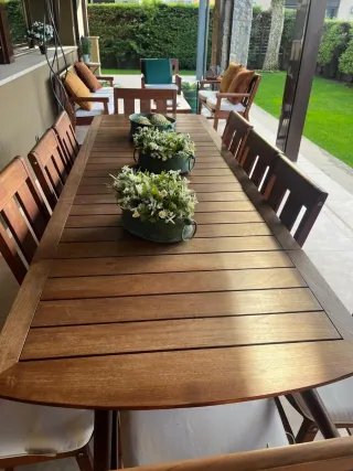 Mesa y sillas de exterior madera