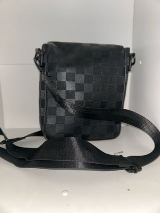 Riñonera Louis Vuitton Negra Damier