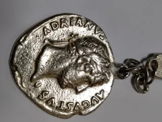 Llavero Réplica Moneda Romana