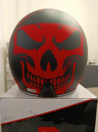 Casco MT Le Mans 2 SV Divenire