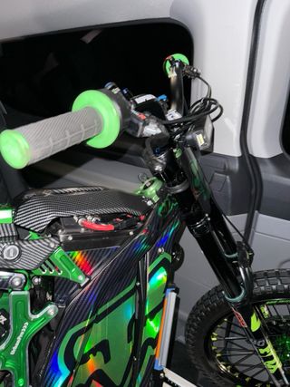 Surron Light Bee X 2022 72V fox suspension