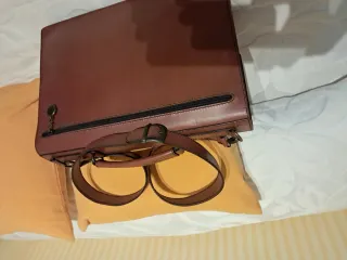 Maletín artesanal de cuero