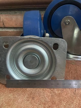 Ruedas giratorias azules (4 unidades)