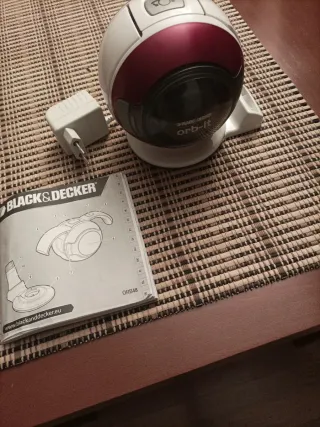 Mini aspiradora Black&Decker Orb-it