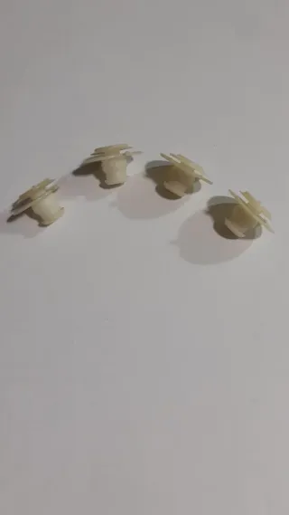 GRAPAS ALERÓN NISSAN PRIMERA GT P10E