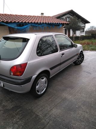 Ford Fiesta 2001