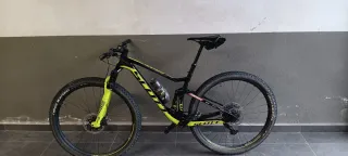 Bicicleta Scott Scale RC world cup .