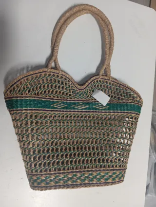 Bolso de mano tejido
