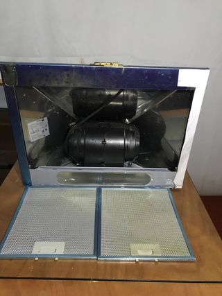 Campana extractora de humos 600mm