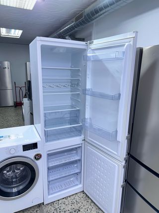 Lavadora y Nevera Beko con Garantía y Transporte