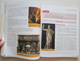 Living History 1, ISBN: 9781845360276