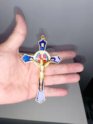 Cruz San Benito Exorcistica 12cm