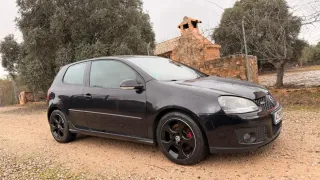 Volkswagen Golf GTI 200cv