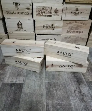 4 cajas grandes de madera con tapa corredera