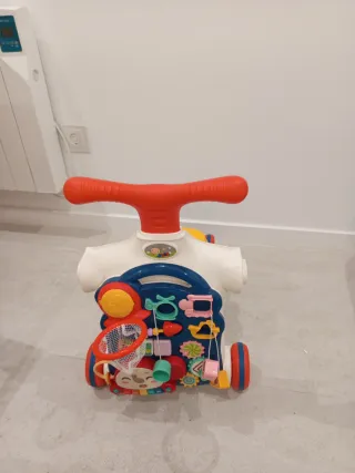 Andador y correpasillos educativo para bebé