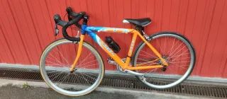 Bici de carretera Orbea niño naranja/azul