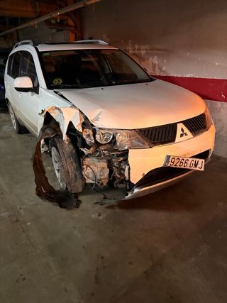 Mitsubishi Outlander 2009