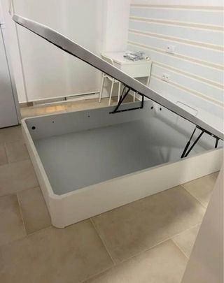 CANAPE DE MADERA BLANCO