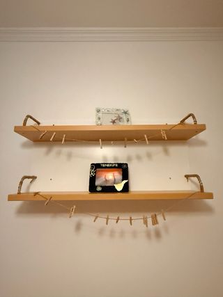 Set habitación: cama, lejas, escritorio y 2muebles