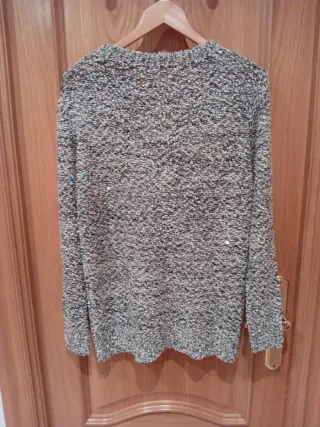 Jersey gris con lentejuelas