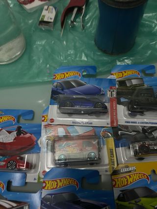 Lotto 44Hot Wheels Nuovi Blisterati