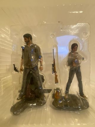 The Last of Us PS3 Edición Joel y Ellie + Figuras