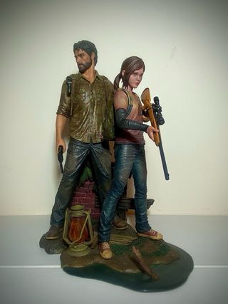 The Last of Us PS3 Edición Joel y Ellie + Figuras