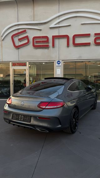Mercedes-Benz Clase C 2017 c220d Coupe