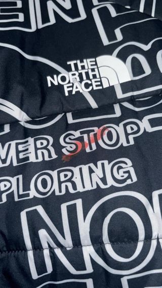 Abrigo reversible The North Face Talla Xl niño.