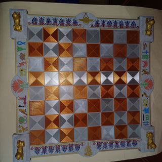 Ajedrez Egipcio Dorado y Plateado