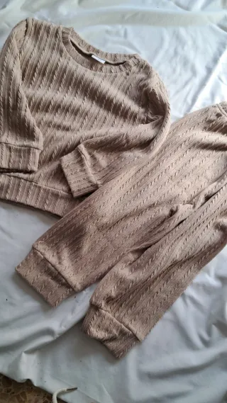 Conjunto 6 Pijamas Marrón y beige