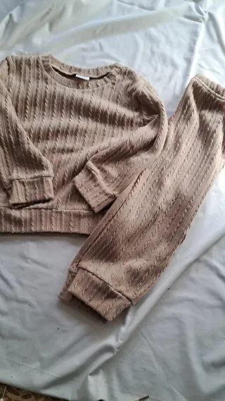 Conjunto 6 Pijamas Marrón y beige