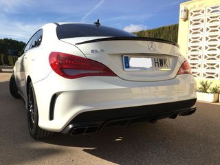 Mercedes-Benz CLA Amg Performance